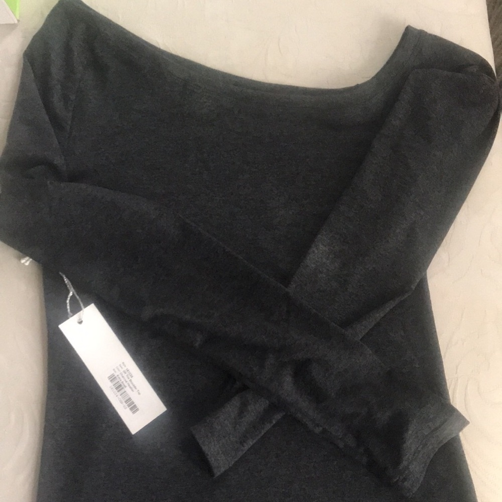 KIRA GRACE OFF SHOULDER HEATHER GREY LONG SLEEVE TOP NWT - Picture 15 of 16